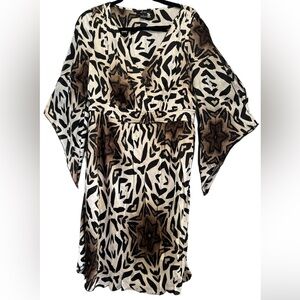 I Albert Makali Dress Women’s Pointed Sleeve Animal Print Two Tone Open Arms XL